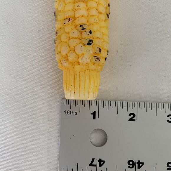 Vintage Corn Cob Candles 50s 60s Yellow Brown Thanksgiving Holiday Harvest Taper - Picture 6 of 6